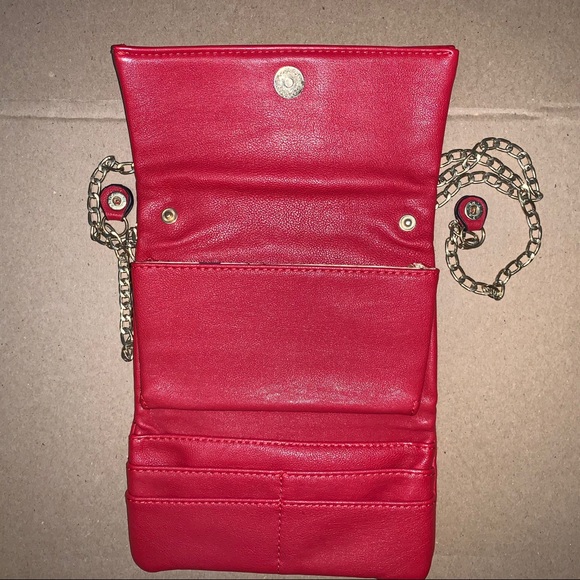 Removable Chain Strap Minibag - Picture 3 of 6